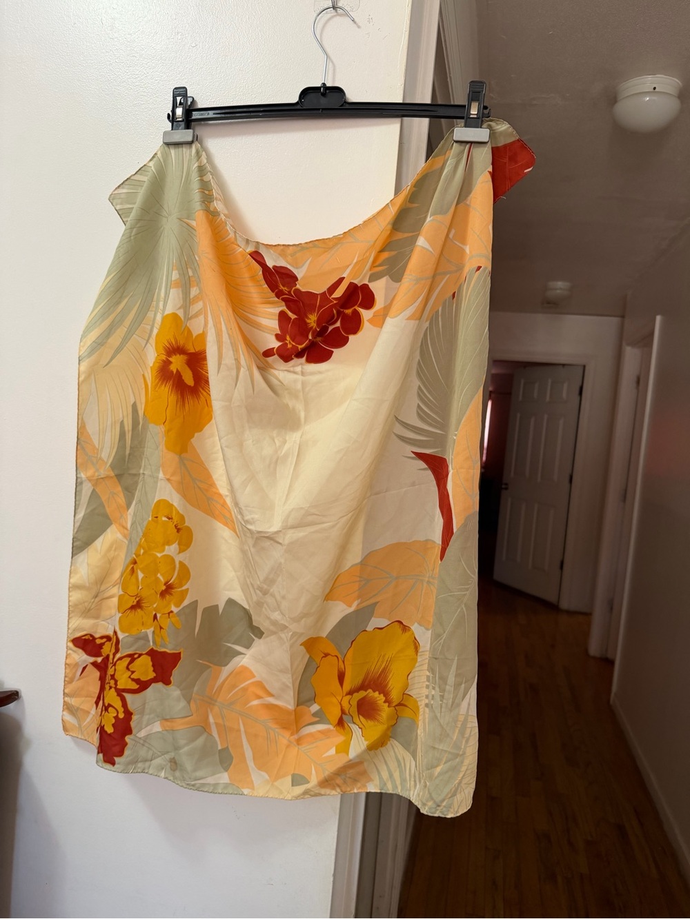 Guy Laroche Floral Tropical Throw - Cream, Yellow & Orange